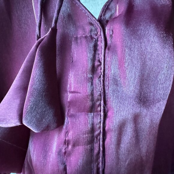 NWOT beautiful V neck readymade pink Blouse for Saree or lehenga. - Picture 4 of 4